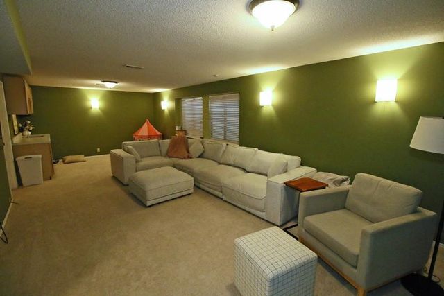 3906 N Rushwood Ct, Wichita, KS 67226