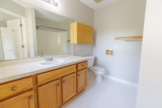 3057 Barclay Way, Ann Arbor, MI 48105