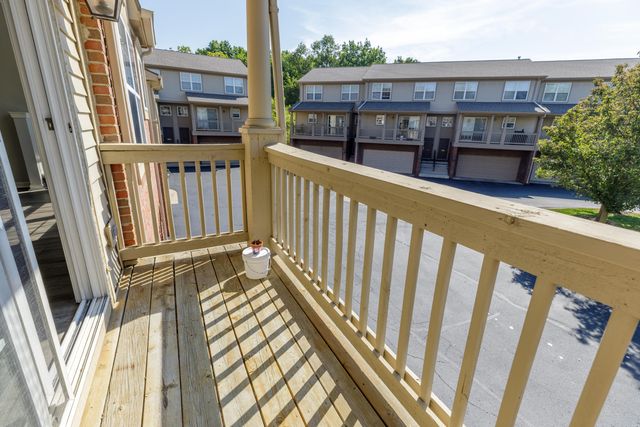 3057 Barclay Way, Ann Arbor, MI 48105