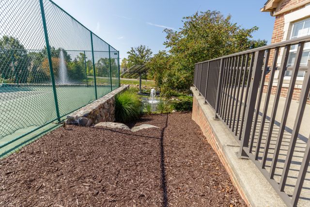 3057 Barclay Way, Ann Arbor, MI 48105