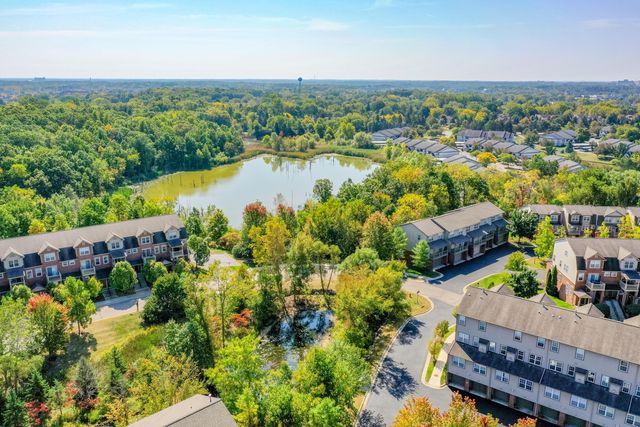 3057 Barclay Way, Ann Arbor, MI 48105