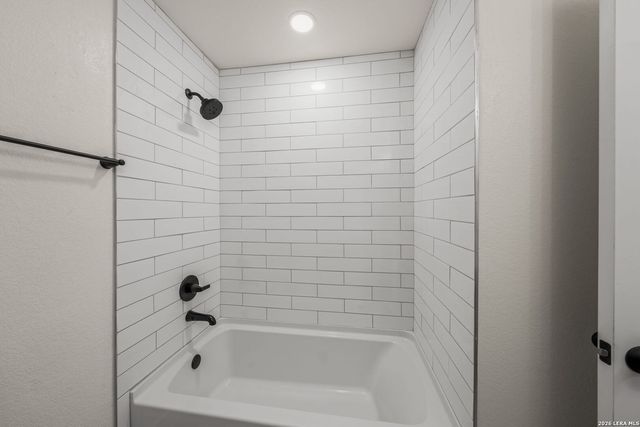 2311 Trails End, Kerrville, TX 78028