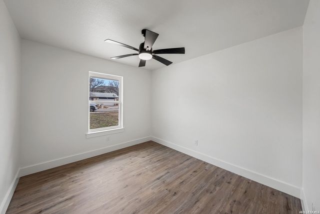 2311 Trails End, Kerrville, TX 78028