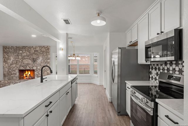 2311 Trails End, Kerrville, TX 78028