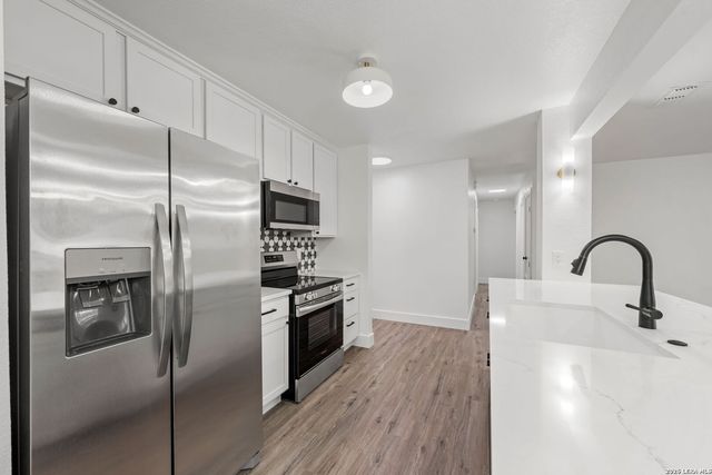 2311 Trails End, Kerrville, TX 78028