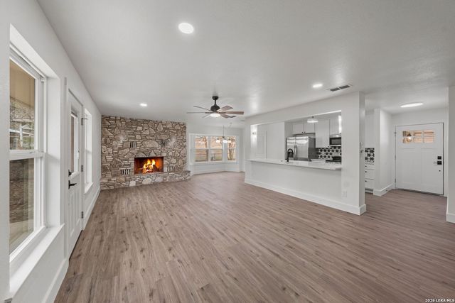 2311 Trails End, Kerrville, TX 78028