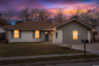 2311 Trails End, Kerrville, TX 78028