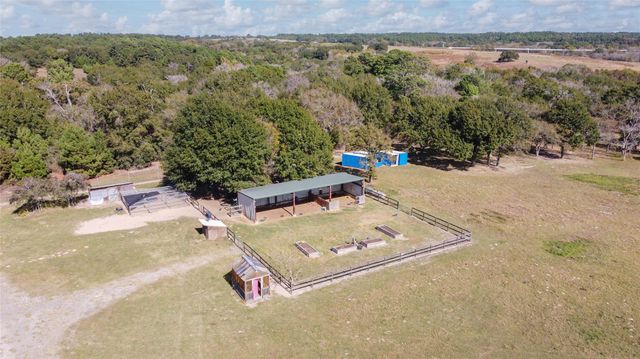 12794 County Road 307, Navasota, TX 77868