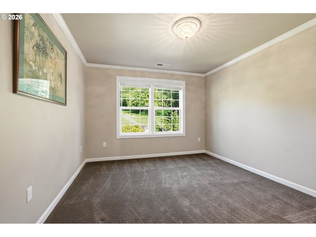 9100 Ne LIVINGSTON MOUNTAIN Ct, Camas, WA 98607