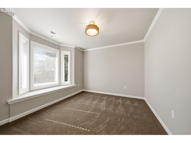 9100 Ne LIVINGSTON MOUNTAIN Ct, Camas, WA 98607