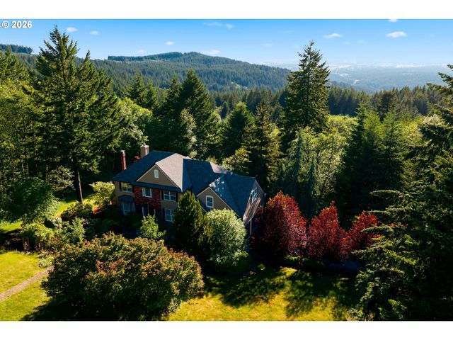 9100 Ne LIVINGSTON MOUNTAIN Ct, Camas, WA 98607