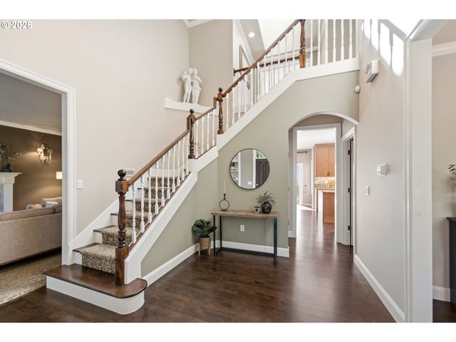 9100 Ne LIVINGSTON MOUNTAIN Ct, Camas, WA 98607