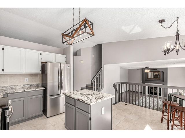 10172 Woodrose Ln, Highlands Ranch, CO 80129