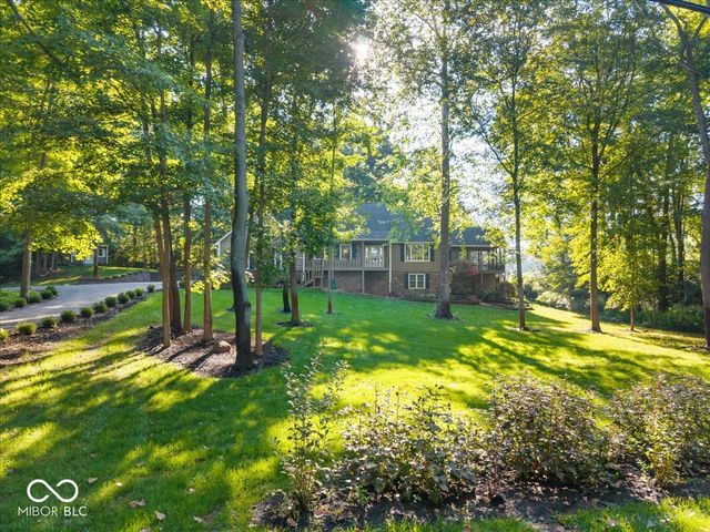 6605 Lake Forest Drive, Avon, IN 46123