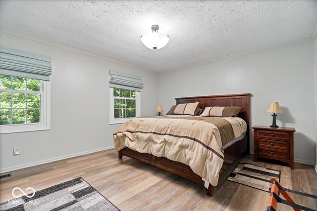 6605 Lake Forest Drive, Avon, IN 46123