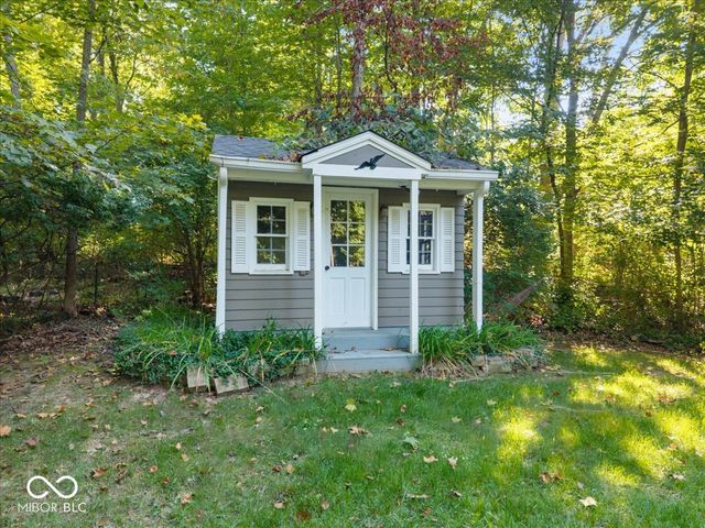 6605 Lake Forest Drive, Avon, IN 46123