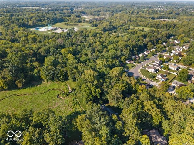 6605 Lake Forest Drive, Avon, IN 46123