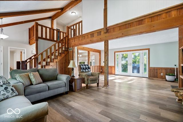 6605 Lake Forest Drive, Avon, IN 46123