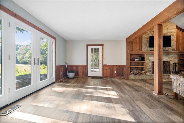 6605 Lake Forest Drive, Avon, IN 46123