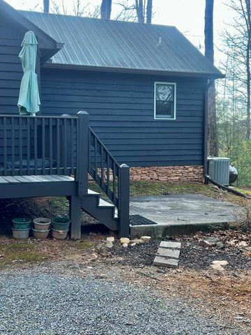 403 Barefoot Rise, Hiawassee, GA 30546
