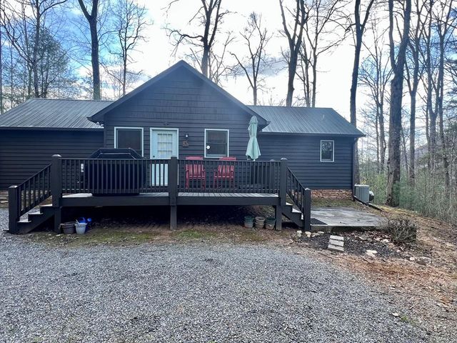 403 Barefoot Rise, Hiawassee, GA 30546