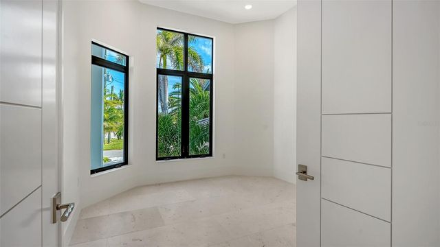 1516 RIDGEWOOD LANE, Sarasota, FL 34231