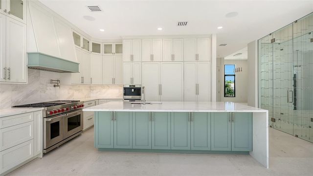 1516 RIDGEWOOD LANE, Sarasota, FL 34231