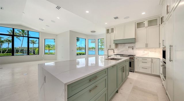 1516 RIDGEWOOD LANE, Sarasota, FL 34231