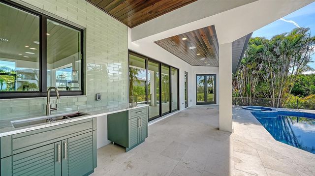 1516 RIDGEWOOD LANE, Sarasota, FL 34231
