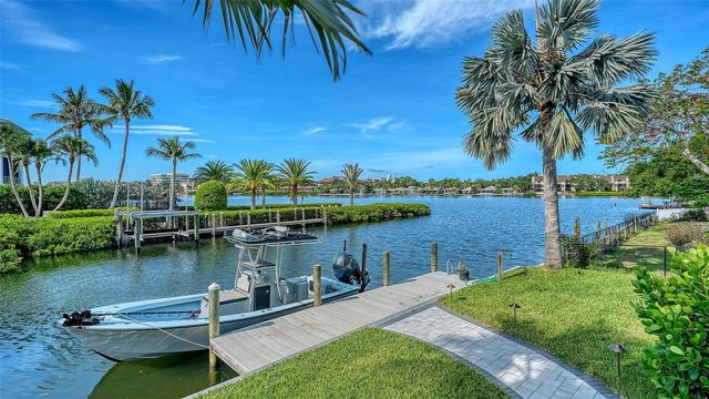 1516 RIDGEWOOD LANE, Sarasota, FL 34231