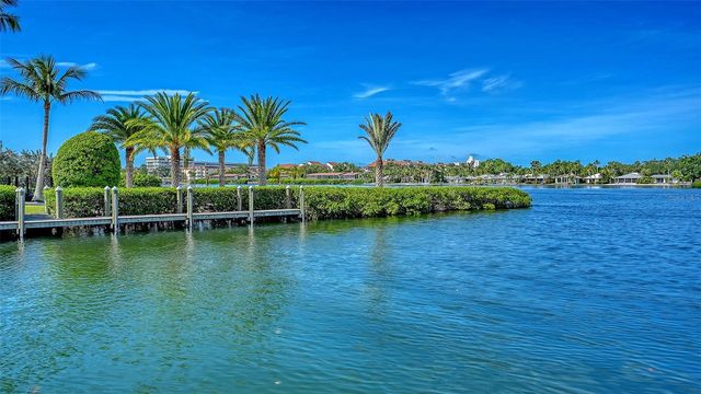 1516 RIDGEWOOD LANE, Sarasota, FL 34231
