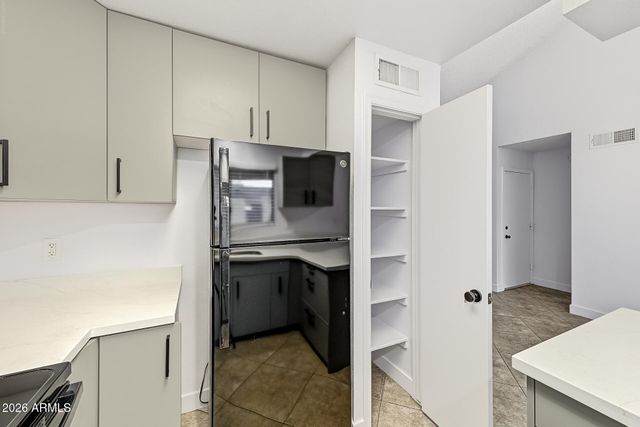 1564 E STEPHENS Drive, Tempe, AZ 85283
