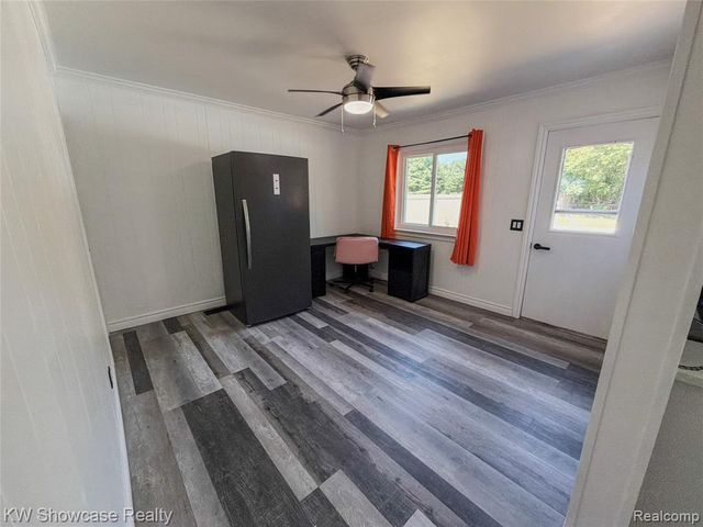 32480 Pembroke Street, Livonia, MI 48152