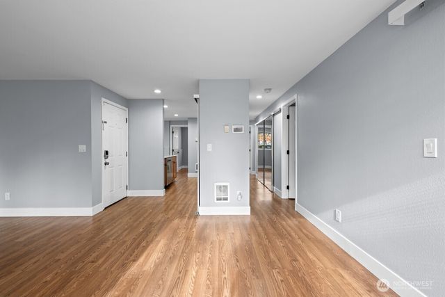 26339 116th Avenue SE #I105, Kent, WA 98030