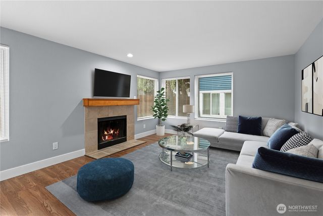 26339 116th Avenue SE #I105, Kent, WA 98030