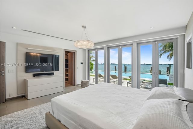 9301 N Bayshore Dr, Miami Shores, FL 33138