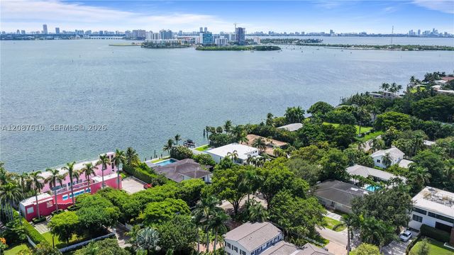 9301 N Bayshore Dr, Miami Shores, FL 33138