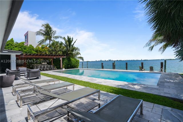 9301 N Bayshore Dr, Miami Shores, FL 33138