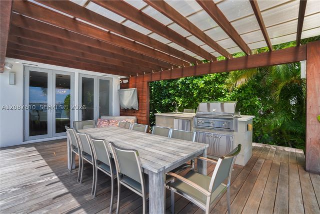 9301 N Bayshore Dr, Miami Shores, FL 33138