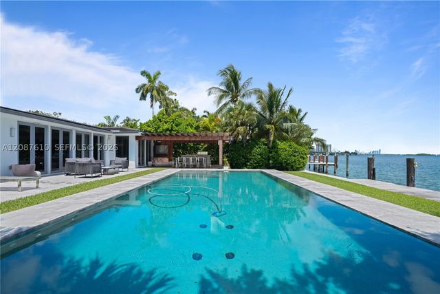 9301 N Bayshore Dr, Miami Shores, FL 33138