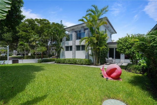 9301 N Bayshore Dr, Miami Shores, FL 33138