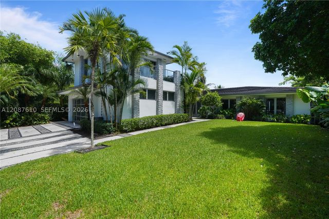 9301 N Bayshore Dr, Miami Shores, FL 33138