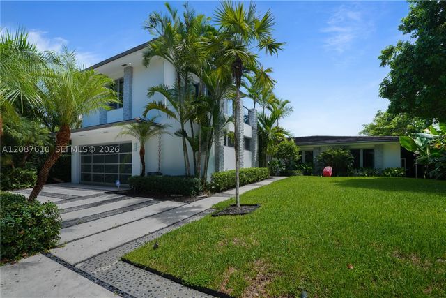 9301 N Bayshore Dr, Miami Shores, FL 33138