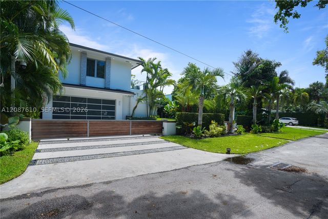 9301 N Bayshore Dr, Miami Shores, FL 33138