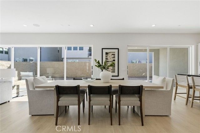 130 Paddlewheel, Lake Forest (el Toro), CA 92630