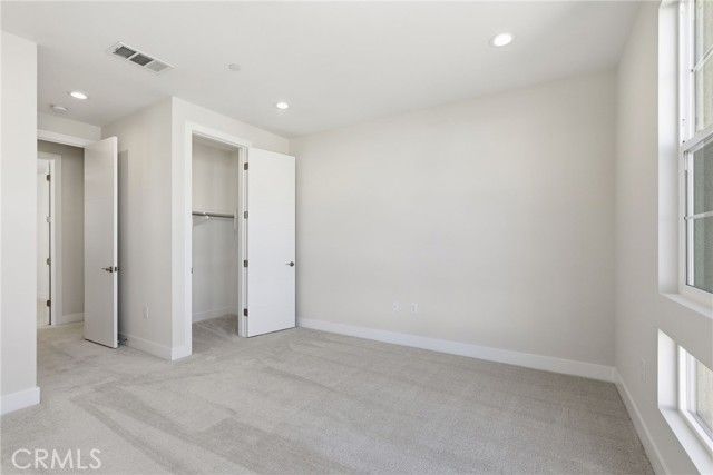 130 Paddlewheel, Lake Forest (el Toro), CA 92630