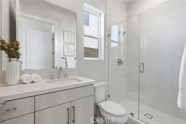 130 Paddlewheel, Lake Forest (el Toro), CA 92630