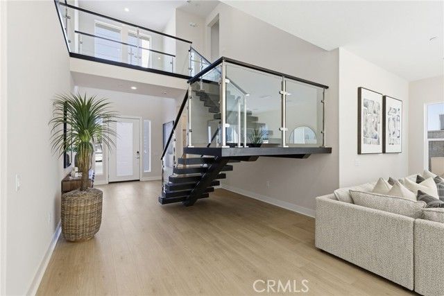 130 Paddlewheel, Lake Forest (el Toro), CA 92630