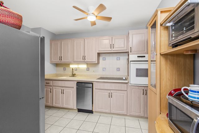 4250 N Marine Drive 2629, Chicago, IL 60613