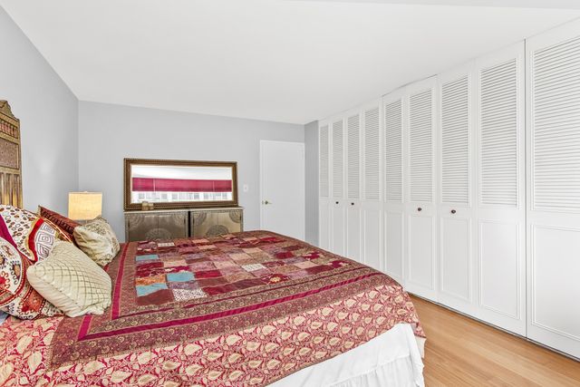 4250 N Marine Drive 2629, Chicago, IL 60613